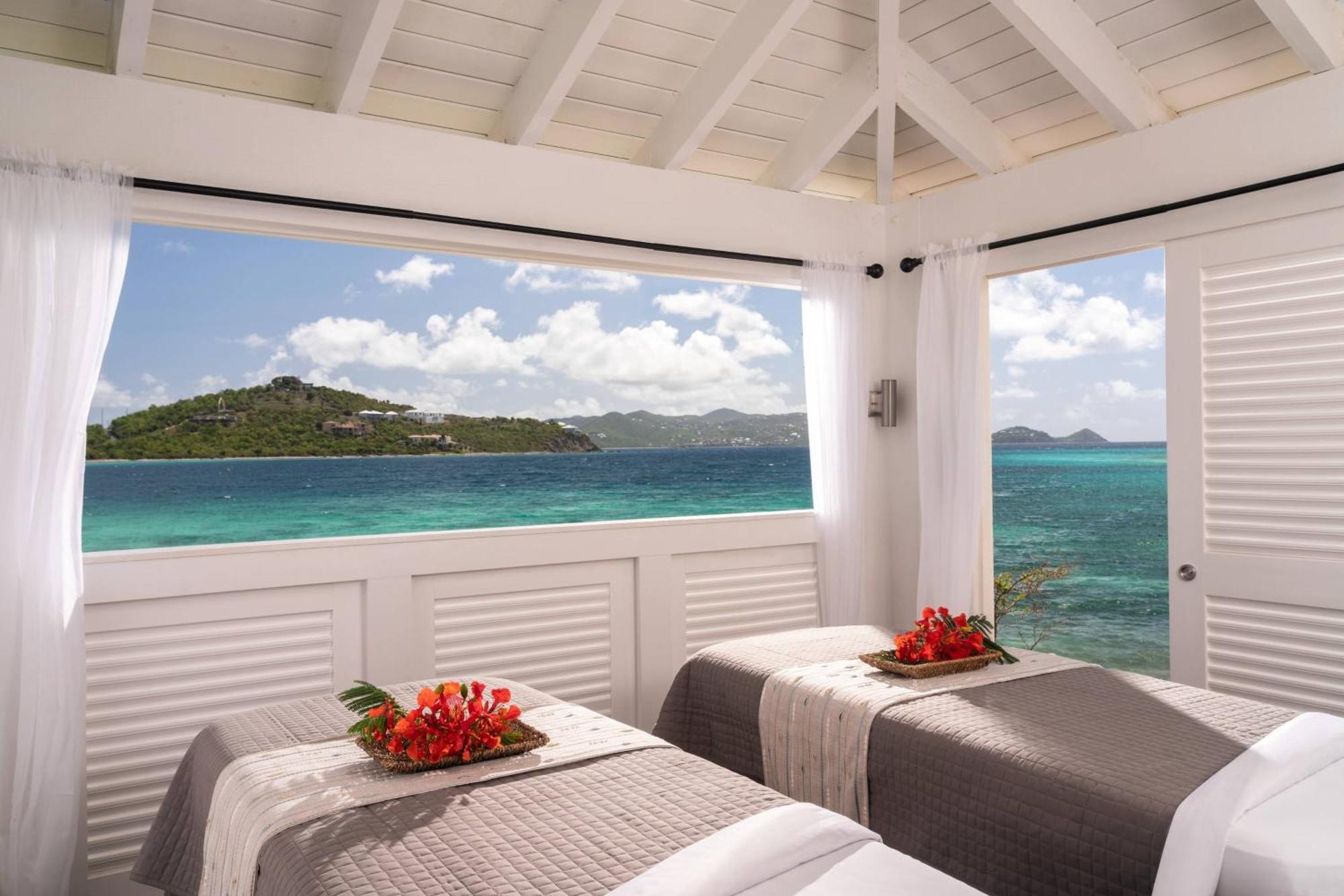 Hotel The Ritz-Carlton St. Thomas Benner Exterior foto